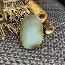 Natural Hetian Jade Rough Nephrite Raw (26g,4.1X2.7X1.0cm)