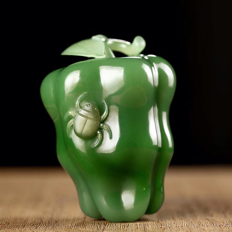Natural jade carving Siberian nephrite jade collectibles