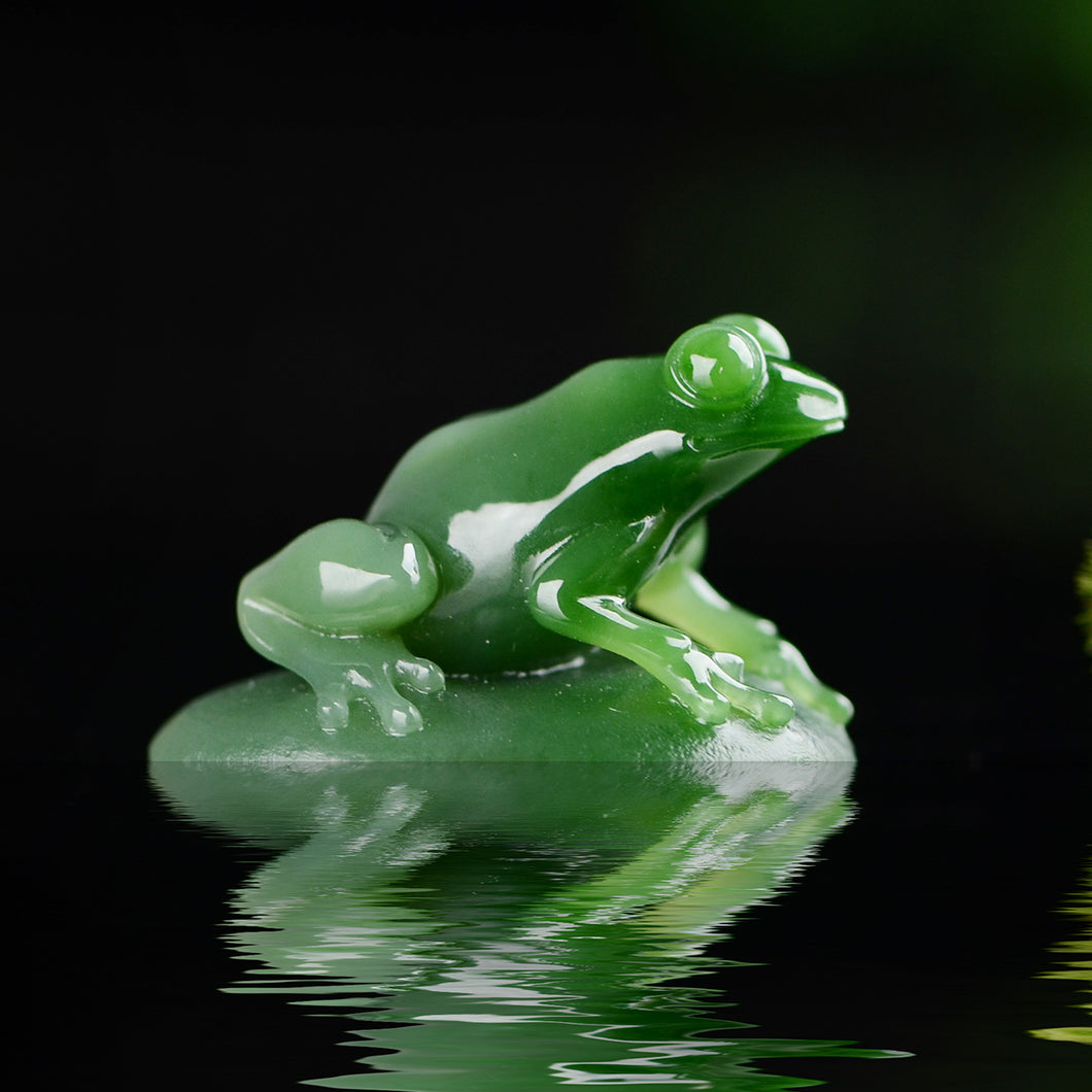 Natural jade carving nephrite collectibles Russia Siberian jade
