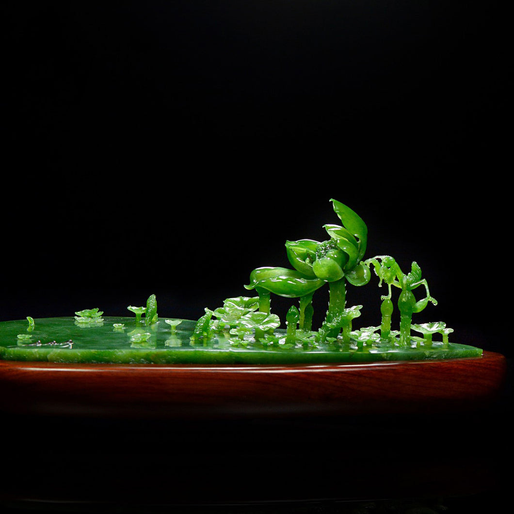Natural jade carving nephrite collectibles Russia Siberian jade