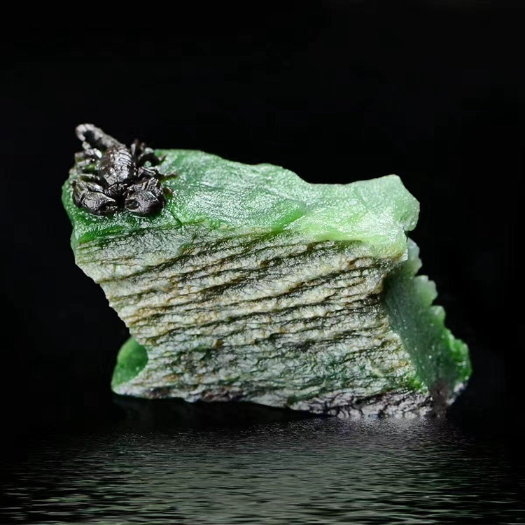 Natural jade carving nephrite collectibles Russia Siberian jade