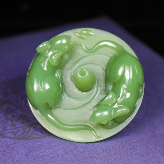 Natural jade carving nephrite collectibles Russia Siberian jade