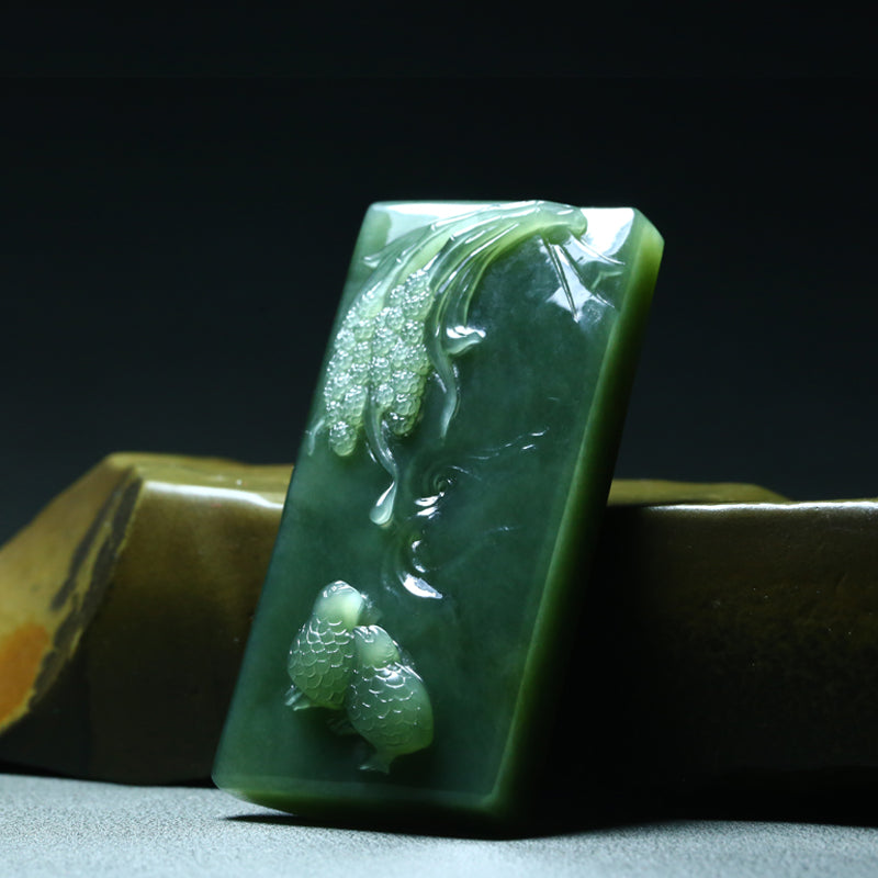 Natural jade carving Chinese Kunlun nephrite jade collectibles