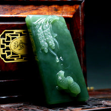Natural jade carving Chinese Kunlun nephrite jade collectibles