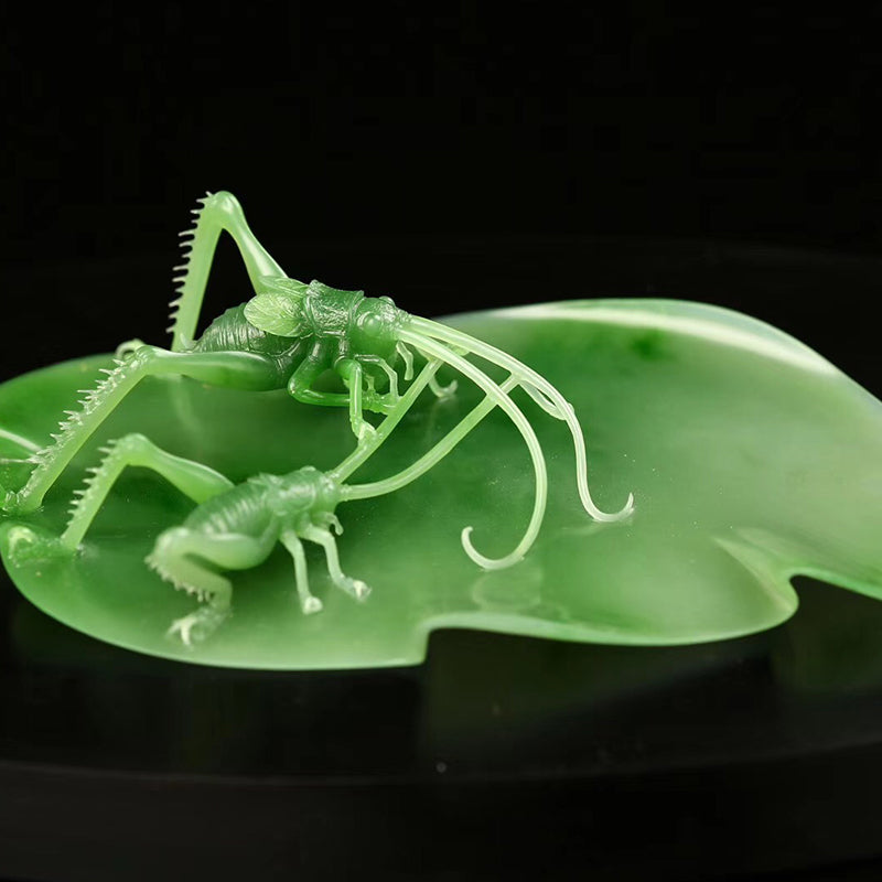 Natural jade carving Siberian nephrite jade collectibles