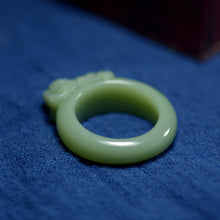 Natural jade carving nephrite collectibles Chinese Kunlun jade
