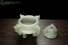 Natural jade carving Chinese Kunlun nephrite jade collectibles