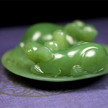 Natural jade carving nephrite collectibles Russia Siberian jade