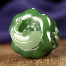 Natural jade carving Siberian nephrite jade collectibles