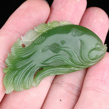 Natural jade carving Siberian nephrite jade collectibles