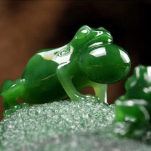 Natural jade carving nephrite collectibles Russia Siberian jade