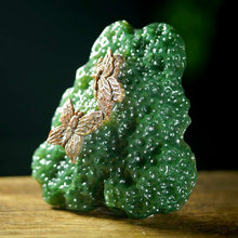 Natural jade carving Siberian nephrite jade collectibles