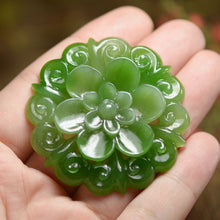 Natural jade carving nephrite collectibles Russia Siberian jade