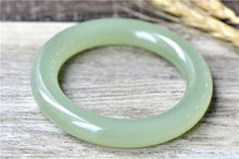 Natural jade bangle Chinese Kunlun nephrite jade bangle