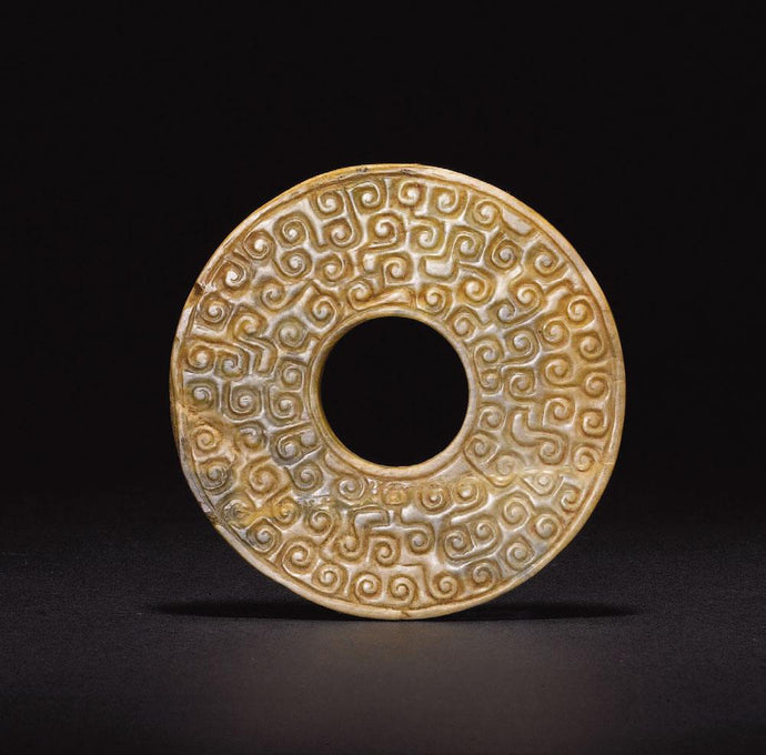 The history and craft of jade carving before qin and han dynasty