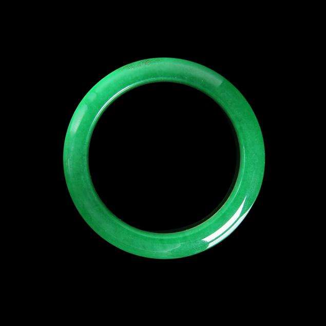 The jade bracelet with the soul