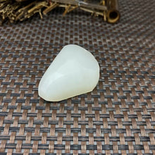 Natural Kunlun Jade Rough Nephrite Raw