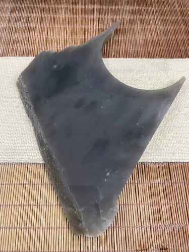 Natural Kunlun Jade Rough Nephrite Raw (130g,12.5X2.1cm)