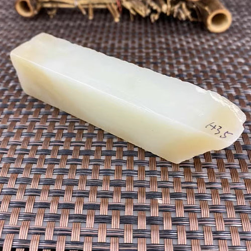 Natural Kunlun Jade Rough Nephrite Raw