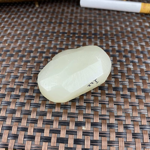 Natural Kunlun Jade Rough Nephrite Raw