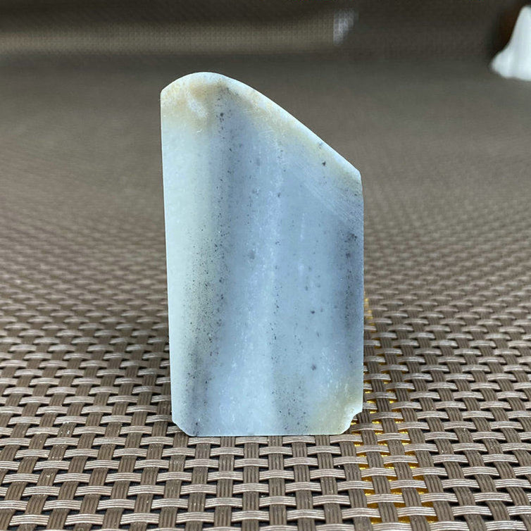 Natural Hetian Jade Rough Nephrite Raw (52g,6.2X3.3X1.0cm)