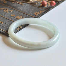 Natural Jade Bangle Oval Jadeite Bangle