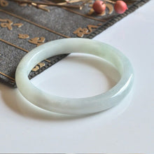 Natural Jade Bangle Oval Jadeite Bangle