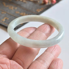 Natural Jade Bangle Oval Jadeite Bangle