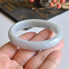 Natural Jade Bangle Oval Jadeite Bangle