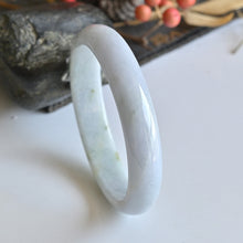 Natural Jade Bangle Oval Jadeite Bangle