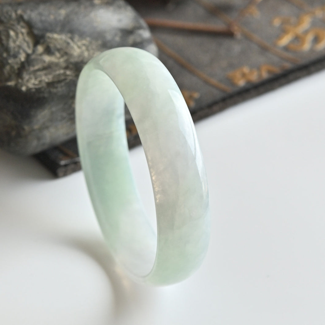 Natural Jade Bangle Round Jadeite Bangle