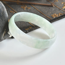 Natural Jade Bangle Round Jadeite Bangle