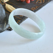 Natural Jade Bangle Round Jadeite Bangle