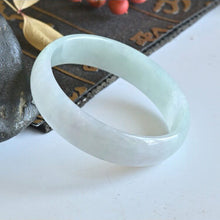 Natural Jade Bangle Round Jadeite Bangle