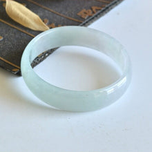 Natural Jade Bangle Round Jadeite Bangle
