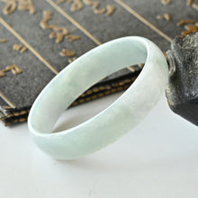 Natural Jade Bangle Round Jadeite Bangle