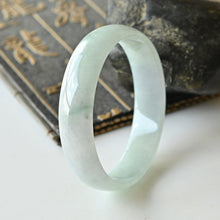 Natural Jade Bangle Round Jadeite Bangle