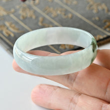 Natural Jade Bangle Round Jadeite Bangle
