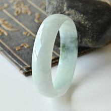 Natural Jade Bangle Round Jadeite Bangle