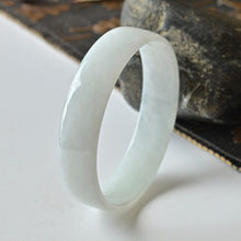 Natural Jade Bangle Round Jadeite Bangle