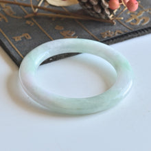 Natural Jade Bangle Round Jadeite Bangle