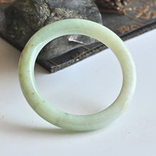 Natural Jade Bangle Round Jadeite Bangle