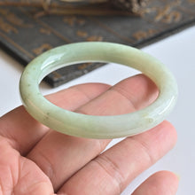 Natural Jade Bangle Round Jadeite Bangle