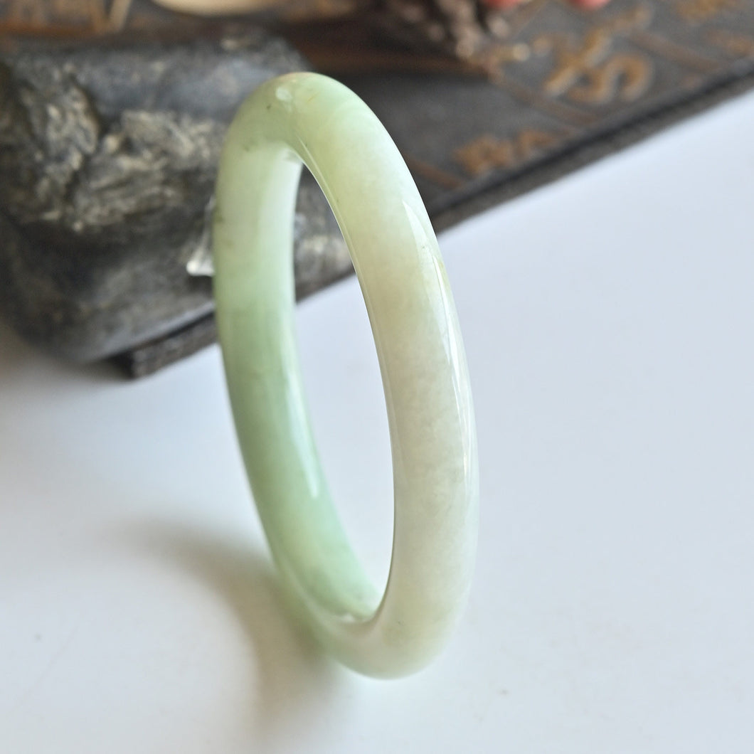 Natural Jade Bangle Round Jadeite Bangle