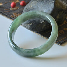 Natural Jade Bangle Round Jadeite Bangle