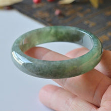 Natural Jade Bangle Round Jadeite Bangle