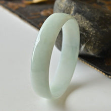 Natural Jade Bangle Round Jadeite Bangle