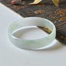 Natural Jade Bangle Round Jadeite Bangle
