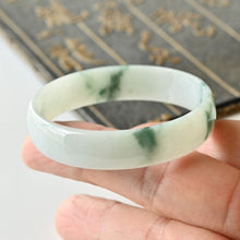Natural Jade Bangle Round Jadeite Bangle