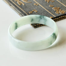 Natural Jade Bangle Round Jadeite Bangle